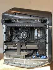 Alienware Aurora R15 (AMD Edition) with A lis...