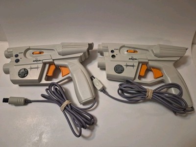 BROKEN Lot Of 2 Sega Dreamcast Interact Starfire Light Blaster Gun Tested Broken
