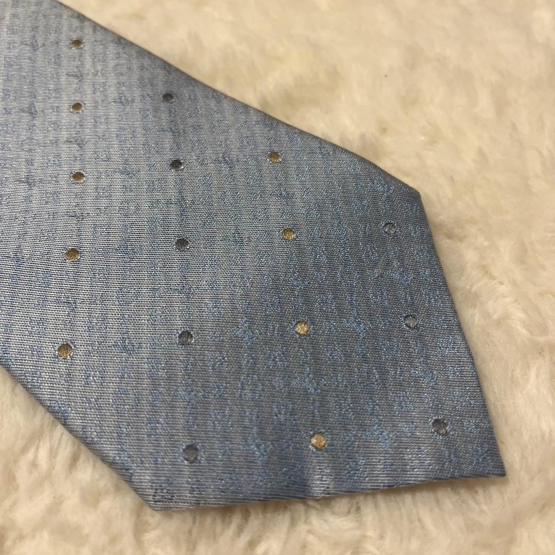 Item Louis Vuitton Monogram Dot Pattern Silk - image 5