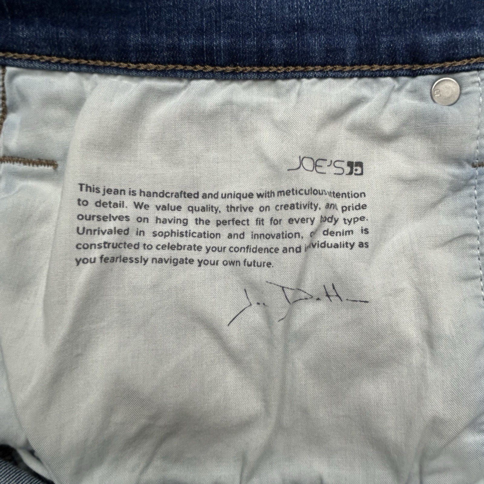 Joe's Jeans Men's 42x31 Blue Denim Straight Leg 5 pocket Preppy Stretch