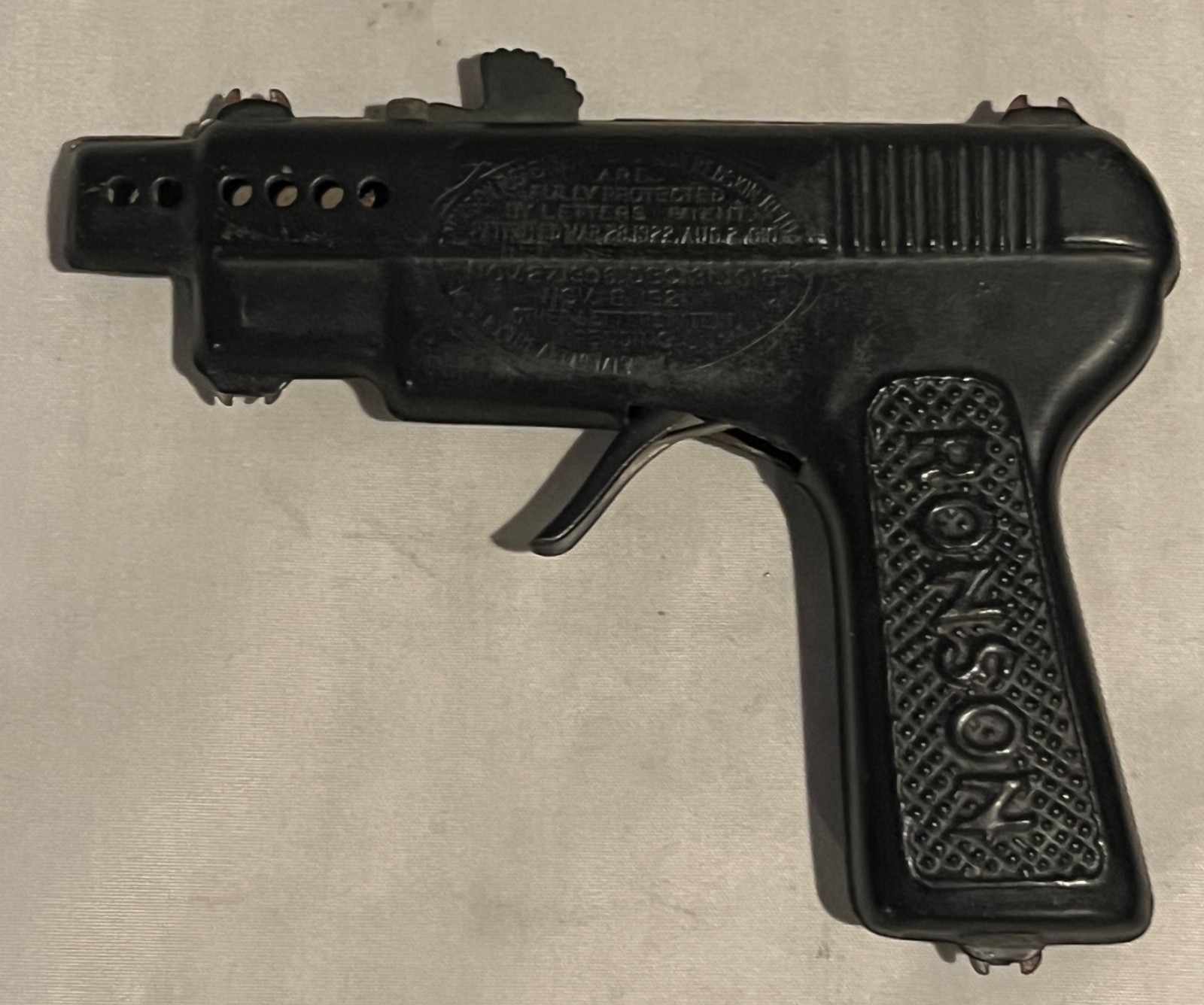 1920's-1930's Ronson Repeater & Redskin Reload Toy Gun Patented March 28 , 1922