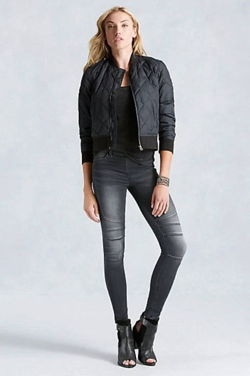 CHAQUETA ACOLCHADA DE NAILON NEGRA NUEVA TRUE RELIGION JEANS $298 TALLA XS Foto 4 de 4