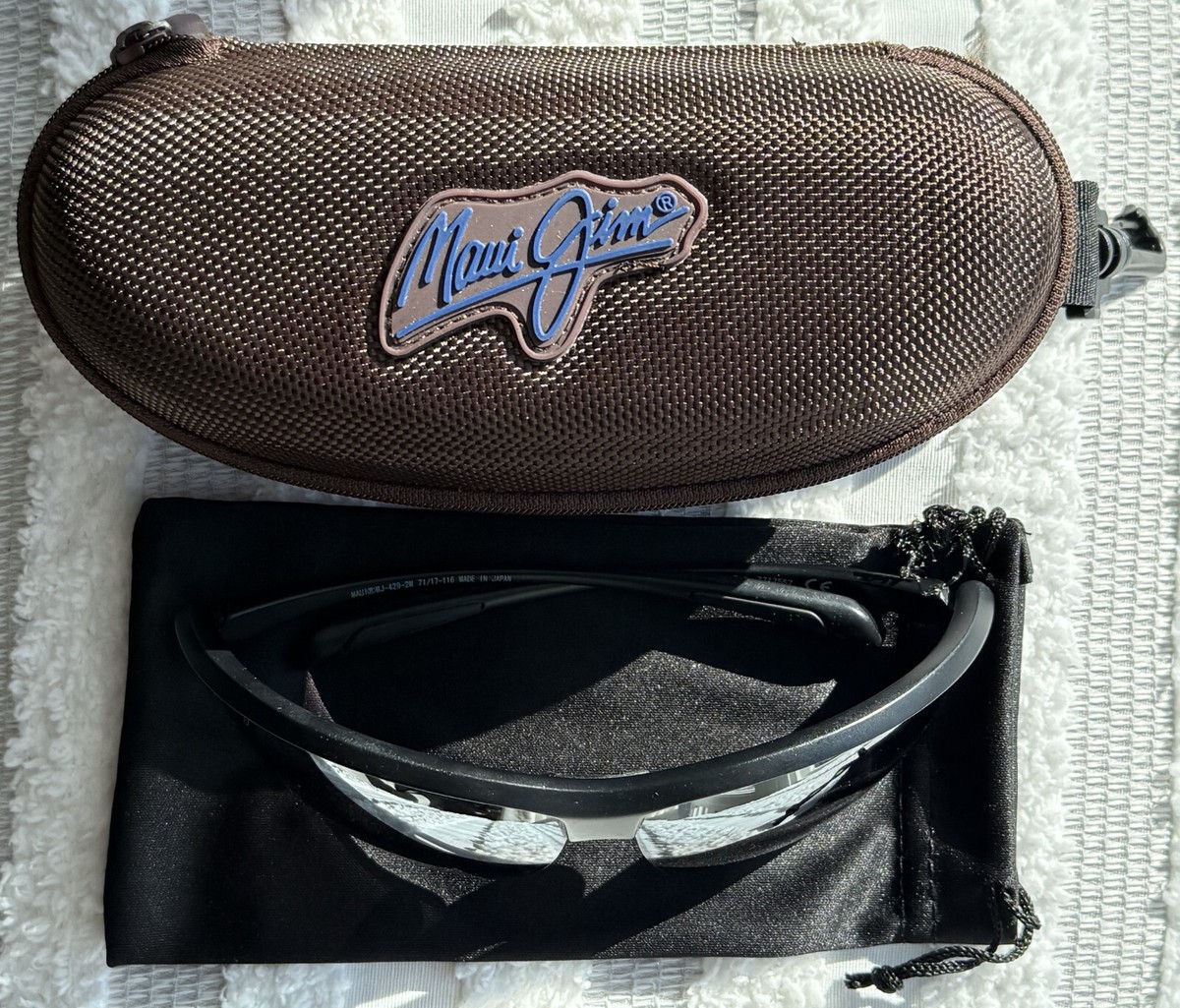 Maui Jim Stone Crushers MJ 429 2M Matte Black Frame + Grey