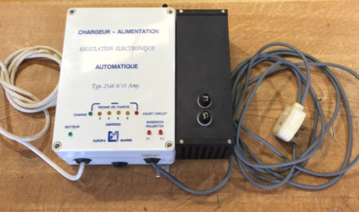 AUTOMATISCH AKKU LADEGERÄT EUROPA MARINE 8/10A 2548 YACHTBOOT MOTORBOOT