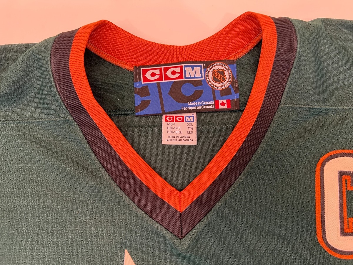 Keith Tkachuk Vintage CCM Phoenix Coyotes Jersey Peyote Dessert