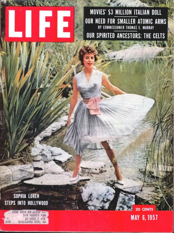 LIFE MAGAZINE May 6, 1957 Sophia Loren 100% Complete