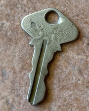 Ford 67 Original Model T Automotive Key 67 Antique Vintage Ingnition K
