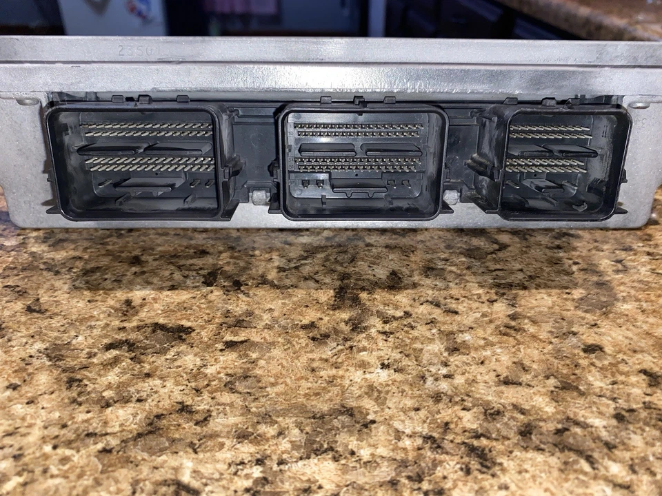 Lincoln MKX 11-15 3,7 L OEM ECM Foto 4 de 4