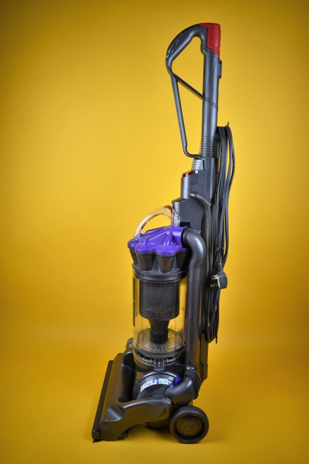 DYSON DC33 ANIMAL 1600W UPRIGHT VACUUM CLEANER NEW MOTOR TOOLS eBay