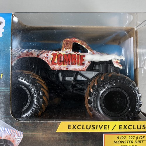 2021 Monster Jam Monster Dirt 8 oz Kinetic Sand Set with ZOMBIE 1:64 Scale - Picture 9 of 10