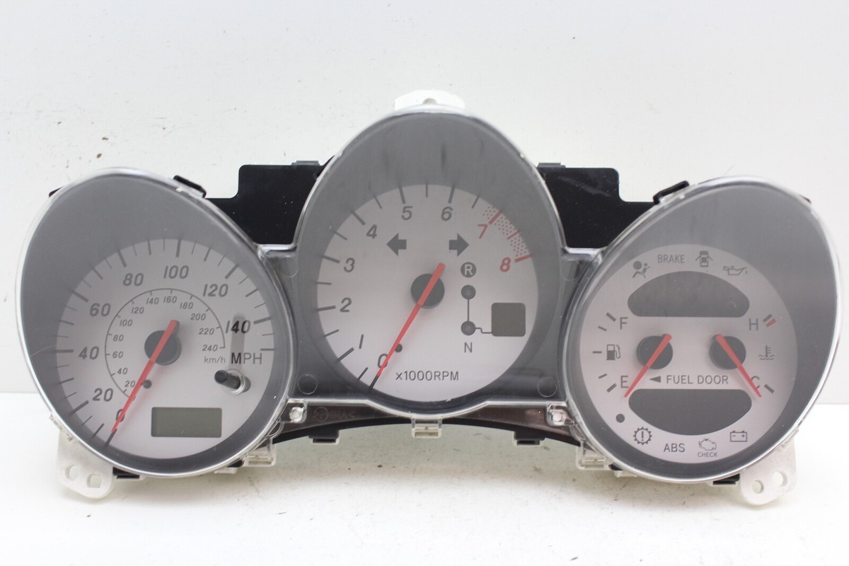 01 02 Toyota MR2 5 Speed 83800-17030 Speedometer Instrument