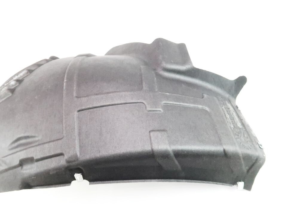 Bentley Flying Spur left front wheel housing fender liner 1371