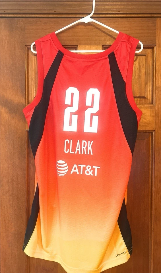 Camiseta Caitlin Clark Auténtica Oficial Nike 2025 WNBA All Star Talla Adulto Grande Foto 2 de 4