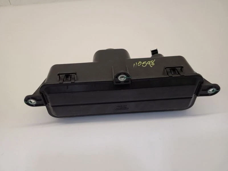 2010-2015 Chevrolet Equinox GMC Terrain Liftgate Hydraulic Pump Motor - Image 4 of 4