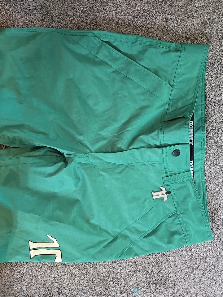 Technine Chino Shell Snowboard Pants Green Mens Size Large - Image 3 of 4