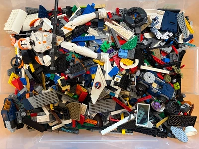 Lego Konvolut - 8,5 kg / 8,6 kg - Lego - Ninjago - Space  - Burg - Star Wars - Bild 1 von 4