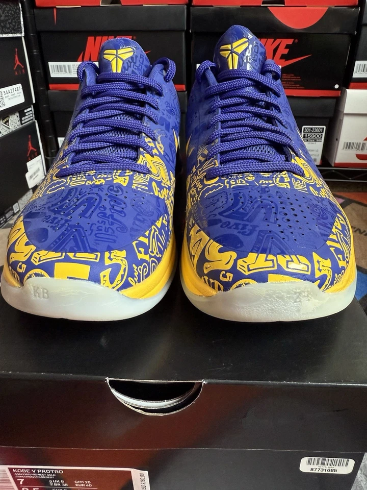 Size 7 mens - Nike Zoom Kobe 5 Protro 2020 5 Rings - Image 2 of 4