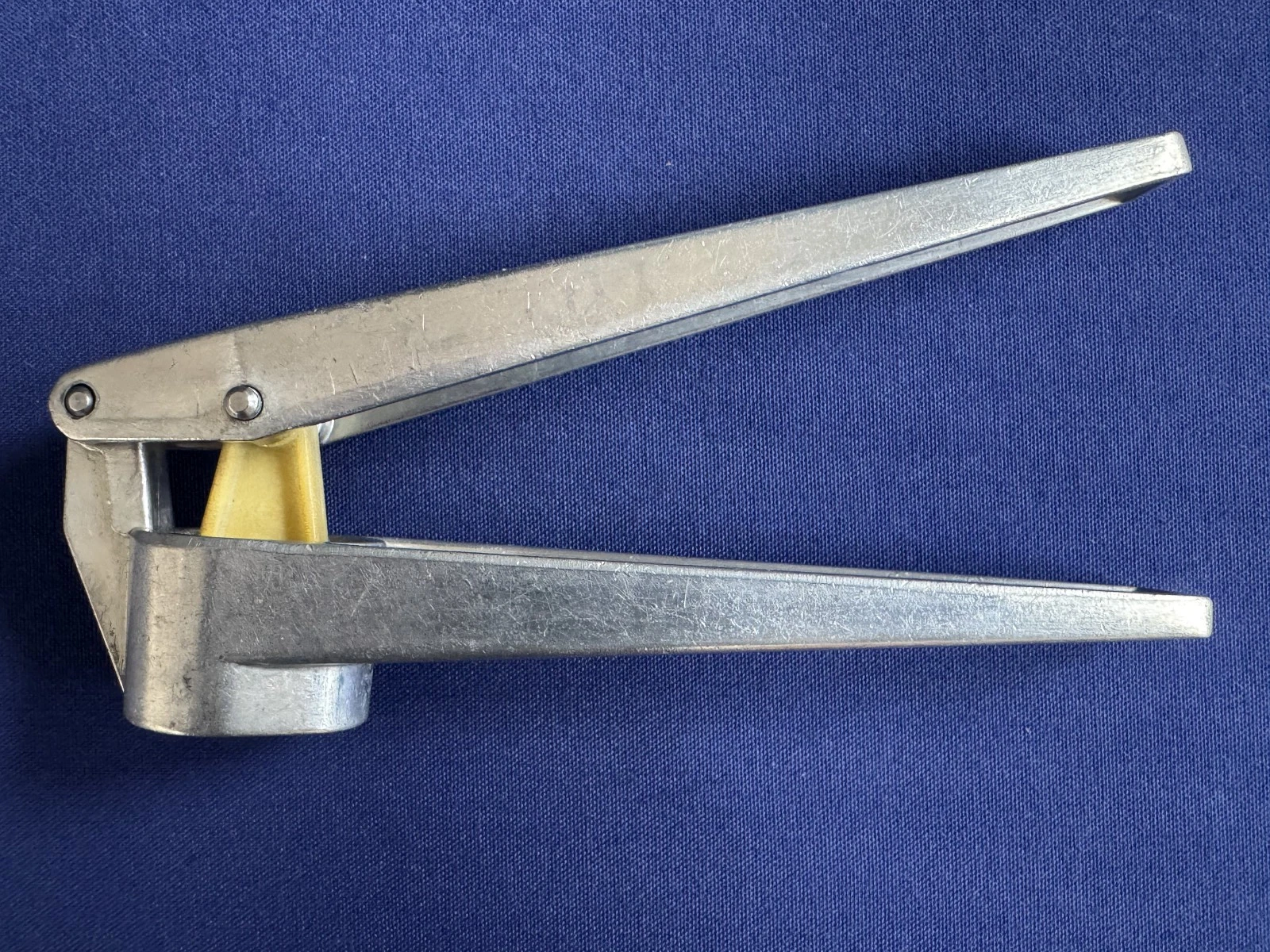 Vintage ZYLISS Susi Aluminum Garlic Press • Made In Switzerland 6"