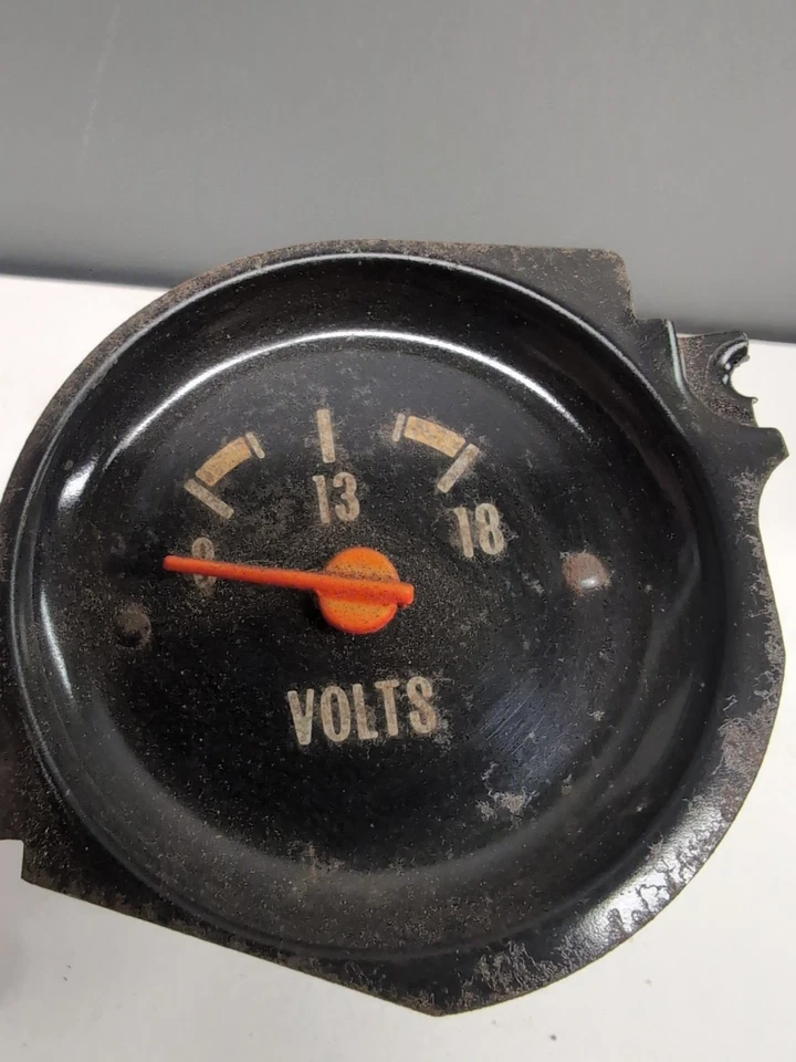73-87 CHEVY GMC Volts Voltage Battery GAUGE C10 C20 C30 K5 K10 K20 K30 - TESTED  - Image 2 of 4