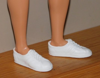 BARBIE KEN WHITE SNEAKERS SPORT SHOES FIT COLLECTOR BASIC MODEL FASHIONISTA DOLL