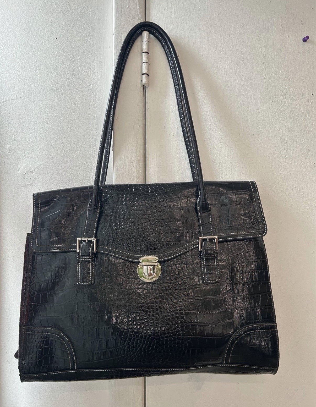 Black Croc Embossed Large Tote Shoulder Bag Turn Lock Inner Pockets Dividers