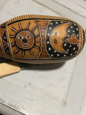 Hand-Carved Gourd Güiro 12”H 32 Grooves & Unique Scalloped Edge W/ Scraper