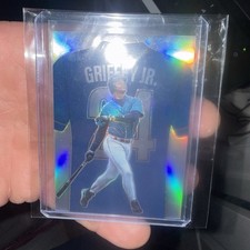 2025 Panini Crusade - Numbers Ken Griffey Jr #17
