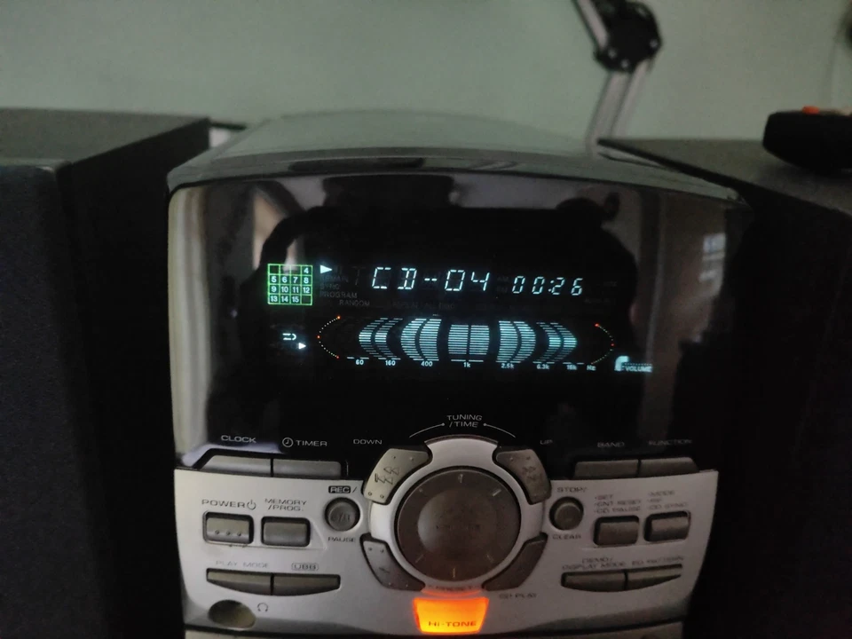 LG FFH-217 micro component system - Image 2 of 4