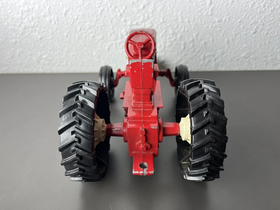ERTL STK 415, Red Tractor - Image 3 of 4
