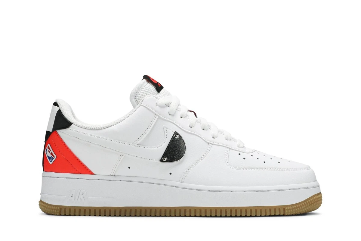 Preços baixos em Nike NBA x Air Force 1 '07 LV8 White Bright