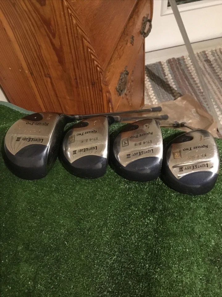 Square Two Left Handed Ladies Light & Easy III Driver 3-5-7 Woods Set  - Image 2 of 4
