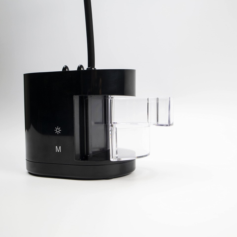 Desk Lamp with Pen Holder, 28 LED, 1800 mAh Battery CE Certificate RoHS