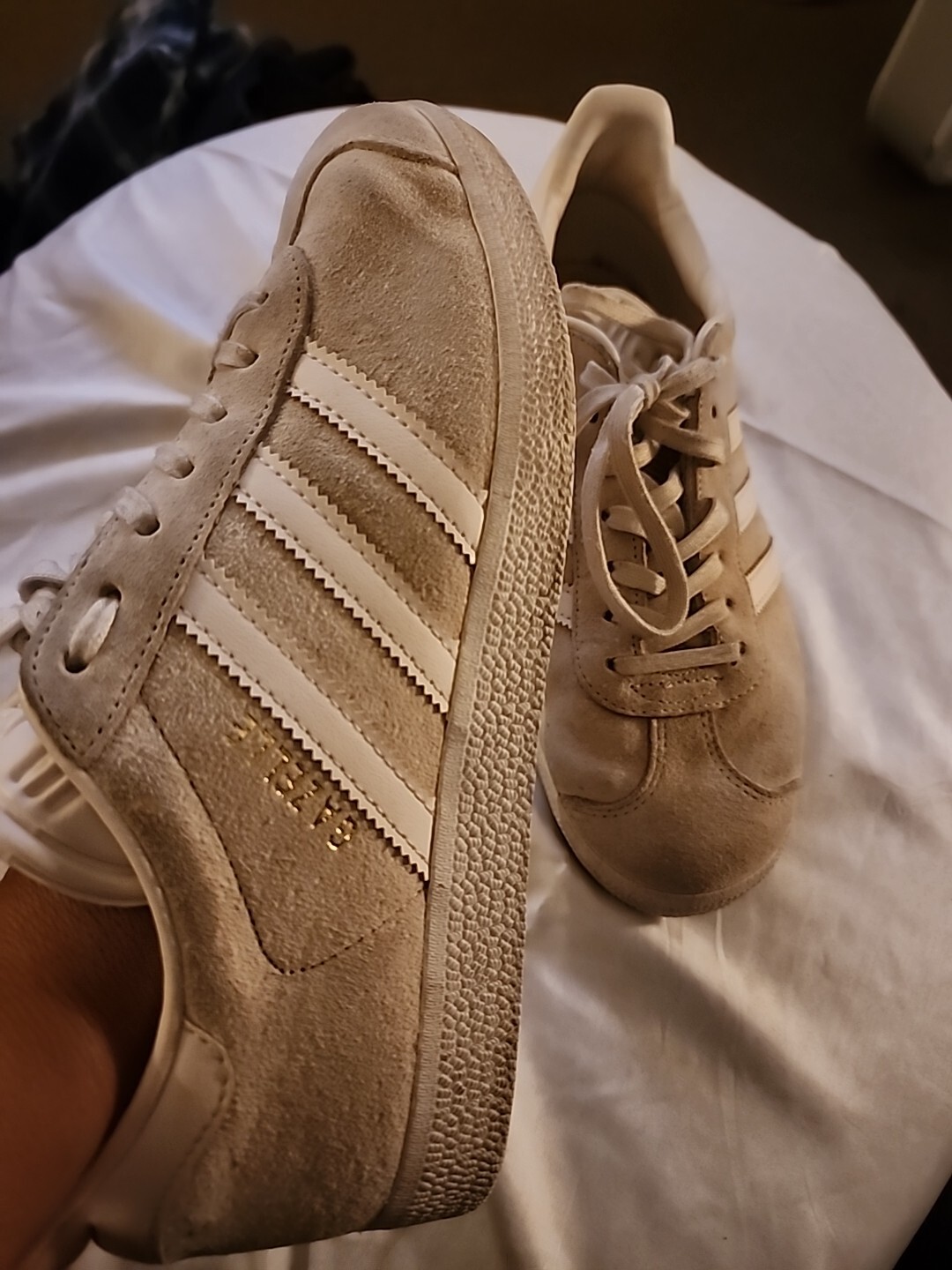 adidas Originals Gazelle Beige Sz 6.5 - image 3
