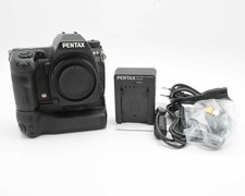 Pentax K-5 16.3 MP Digital Camera Body  D-BG4 Battery Grip 4267 Shutter 21759 