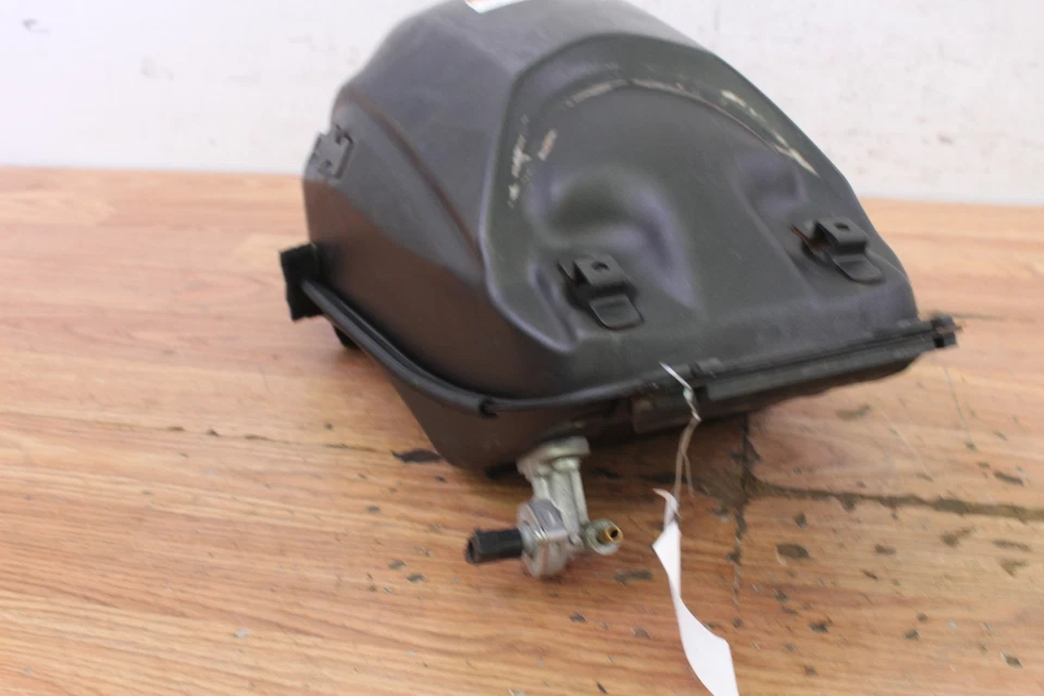 2009 YAMAHA XT250 бензобак топливный бак с Petcock - Изображение 2 из 4