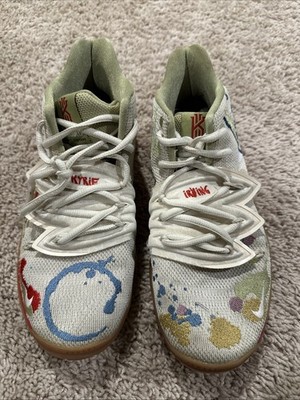 Nike Bandulu x Kyrie 5 Embroidered Splatters