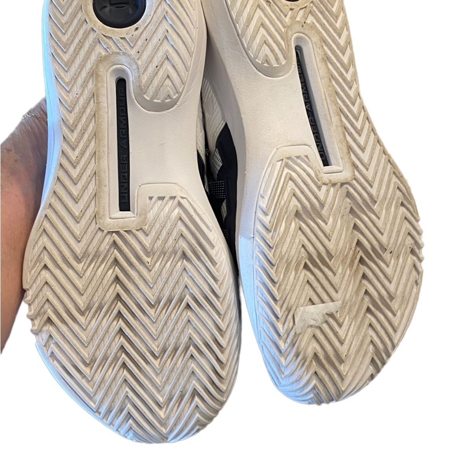 Under Armour Shoes Block City 2.0 Womens 9.5  Navy/ White Sneakers thumbnail 4