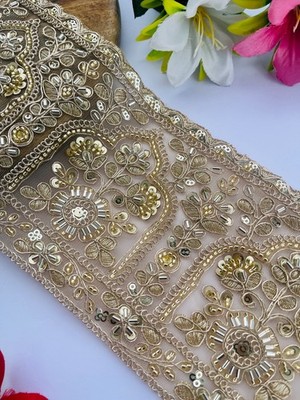 Pearl & Tussle Embroidered Lace Trim: Indian Sari Border, 4.5'' Wide, 1 Yard