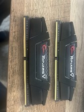 G.SKILL Ripjaws V 32GB 2x16GB DDR4-3200 DIMM F4-3200C16D-32GVK