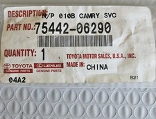New Oem 7544206290 Toyota Trunk Emblemnameplate Chrome Fits 2018-2024 Camry