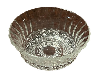 KIG Malaysia Clear Glass Fleur de Lis Trellis Dessert Bowl