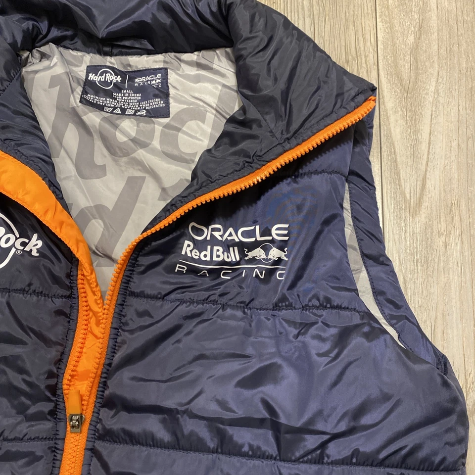 Formula 1 Oracle Red Bull Racing Mens Full Zip Puffer Vest Jacket Hard Rock S - Image 2 of 4