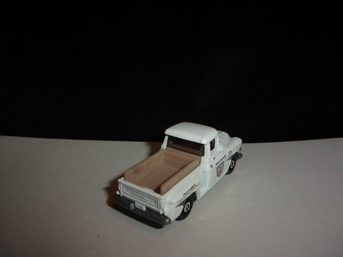 2023 Matchbox '1957 GMC Stepside Pickup Truck White Multi-pack Exclusive - Picture 8 of 10