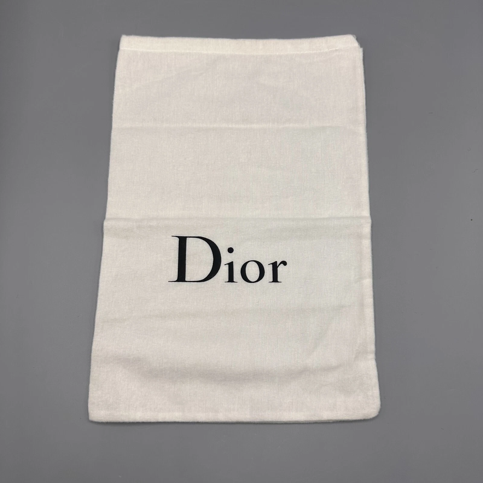 Authentique sac à poussière DIOR cordon de serrage feutré blanc 14,5 x 10