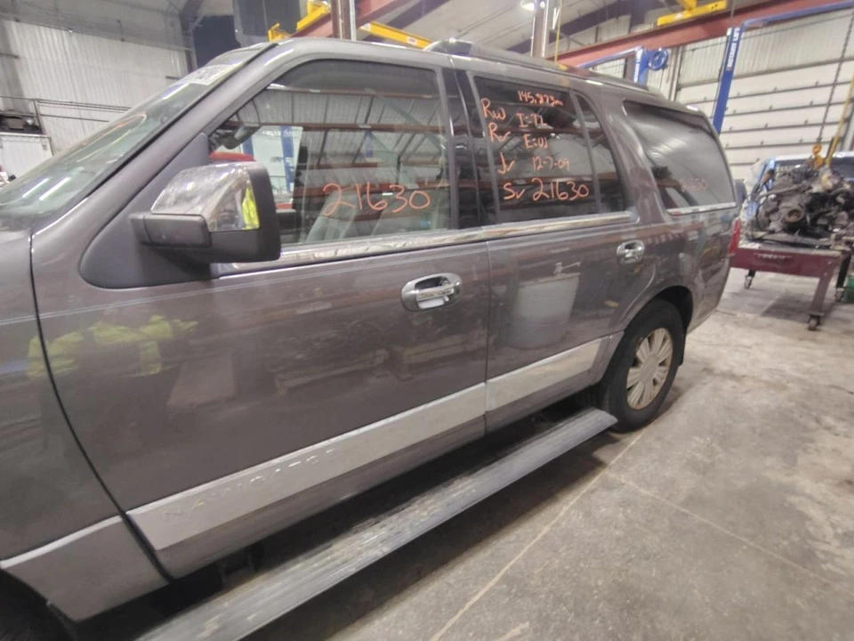 08 - 11 Estuche de transferencia LINCOLN NAVIGATOR E837090 Foto 2 de 4