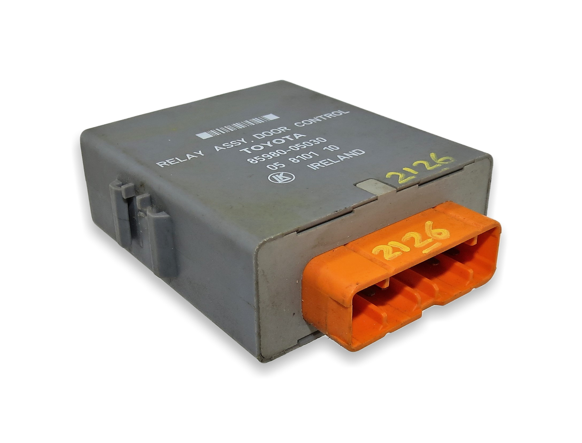 アルファード ANH10W ドアコントロールリレー 左スライドドア用 トヨタ