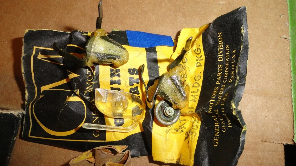 Nuevo de Lote Antiguo 1963 Moldura de Puerta F85 Paquete GM Foto 4 de 4