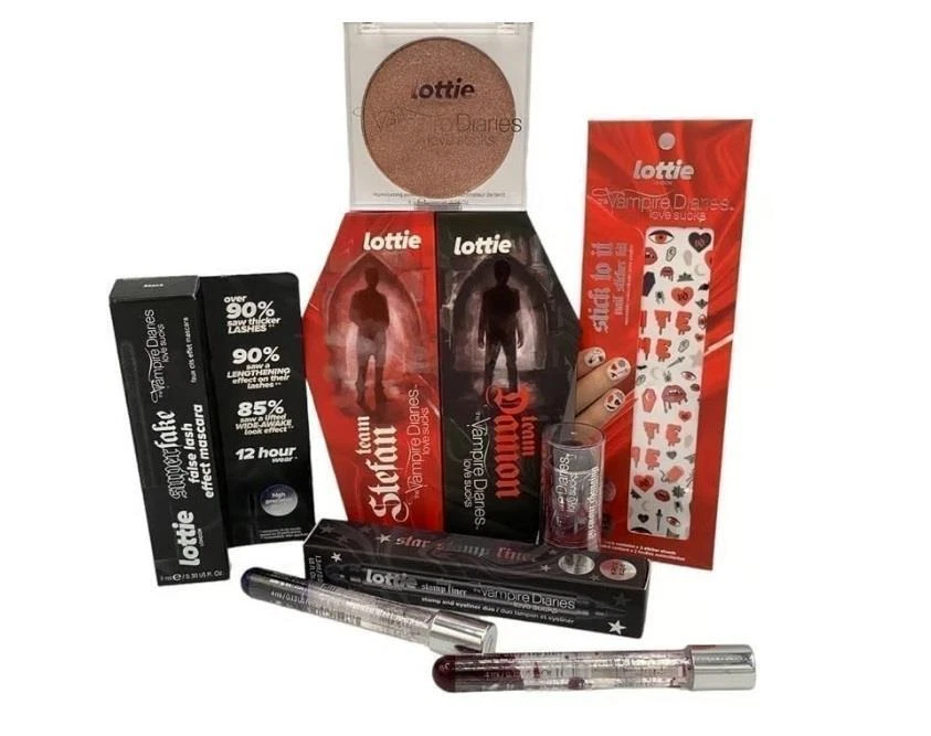 Lottie London The Vampire Diaries Love Sucks Make-up Set 9 Artikel