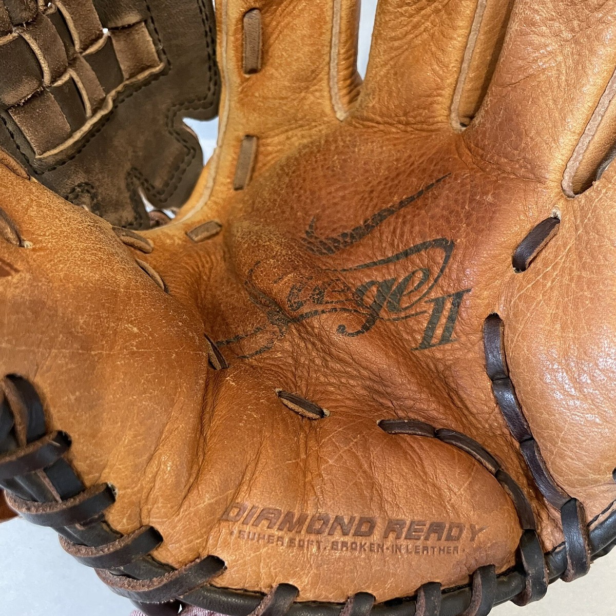 Nike Baseball Glove Siege II 12.5 In RHT Diamond Ready Brown