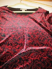 Vintage Notations Velvet Maxi Dress Red & Black Short Sleeves Round Neck Medium